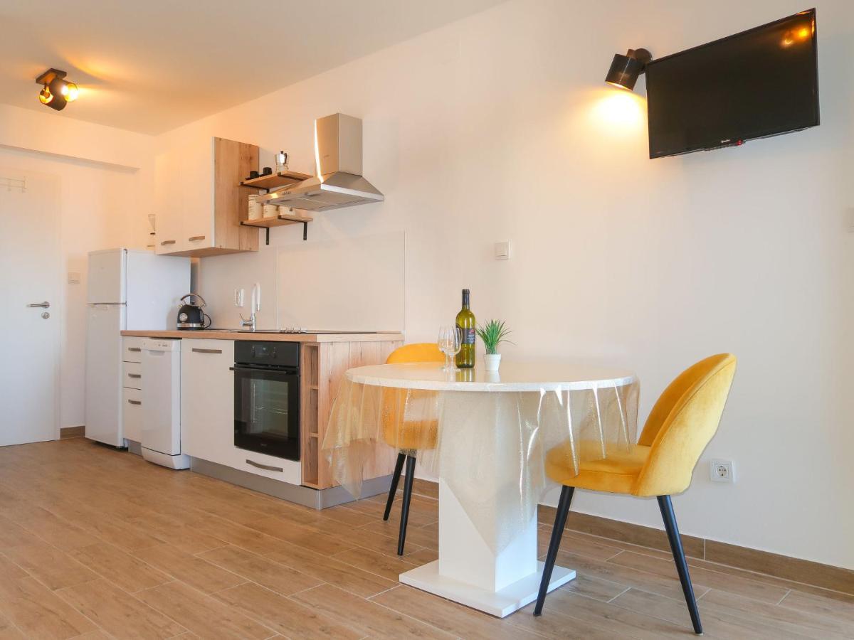 Apartment Marija - Vrb100 By Interhome Vrbnik Eksteriør billede